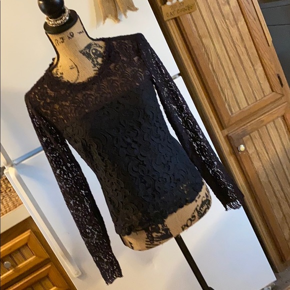 Elie Tahari Tops - Elie Tahari lace shirt size women’s extra small
